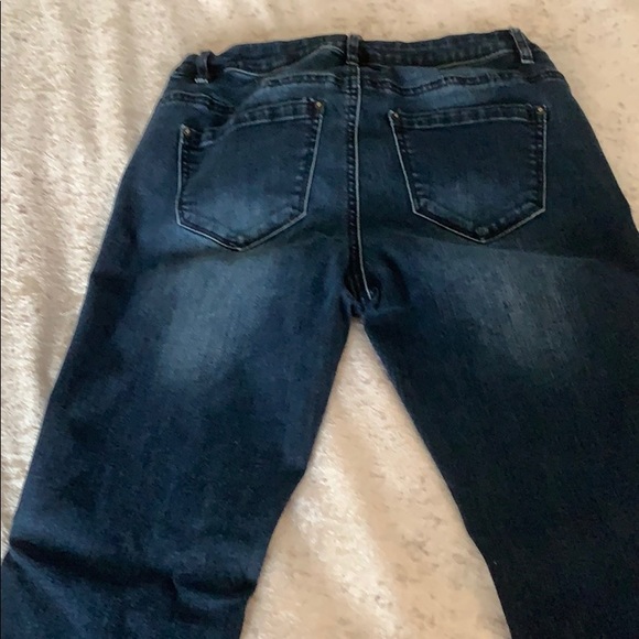 Be-you-ti-ful dark denim skin jeans - Picture 3 of 3